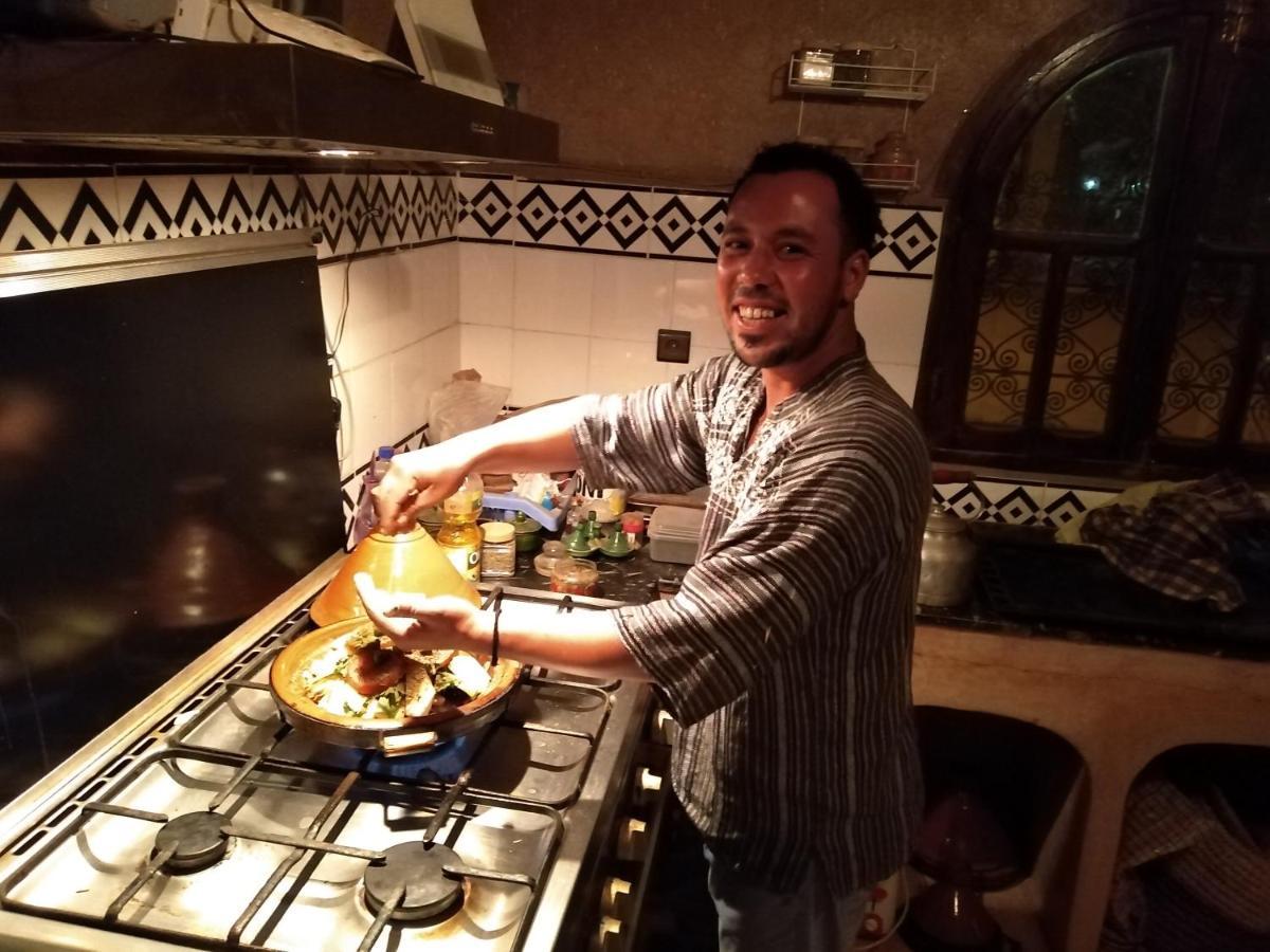 Riad Amar Merzouga Luaran gambar