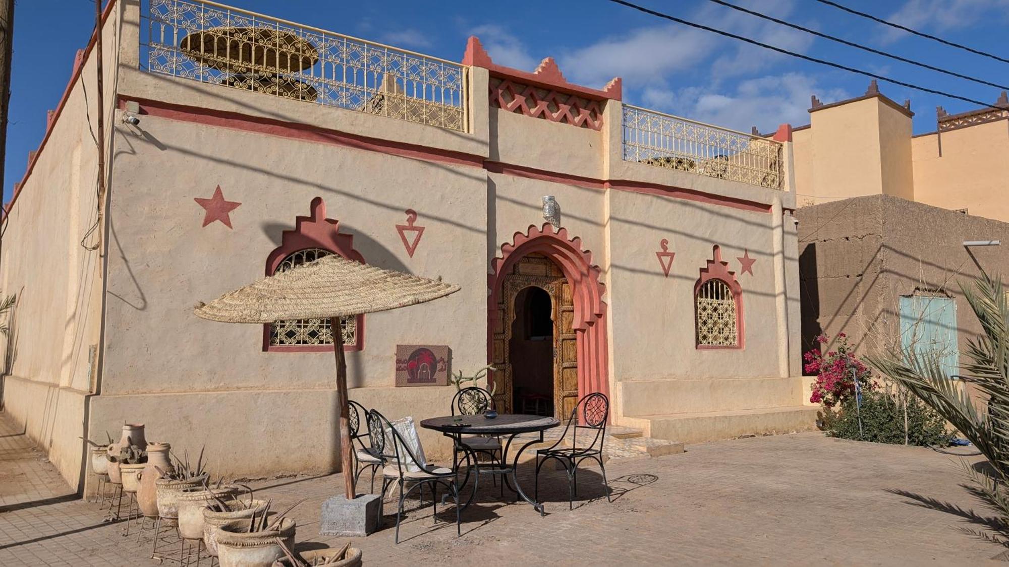 Riad Amar Merzouga Luaran gambar
